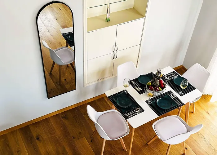 Cinnamon House -next To Old Town Apartament *