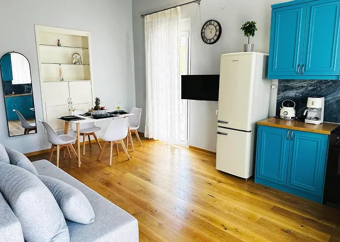 Cinnamon House -next To Old Town شقة