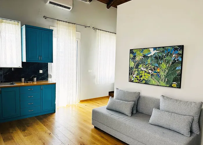 Cinnamon House -next To Old Town *